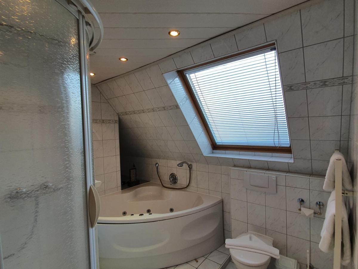 Hotel Pension Loose Borkum Exterior foto