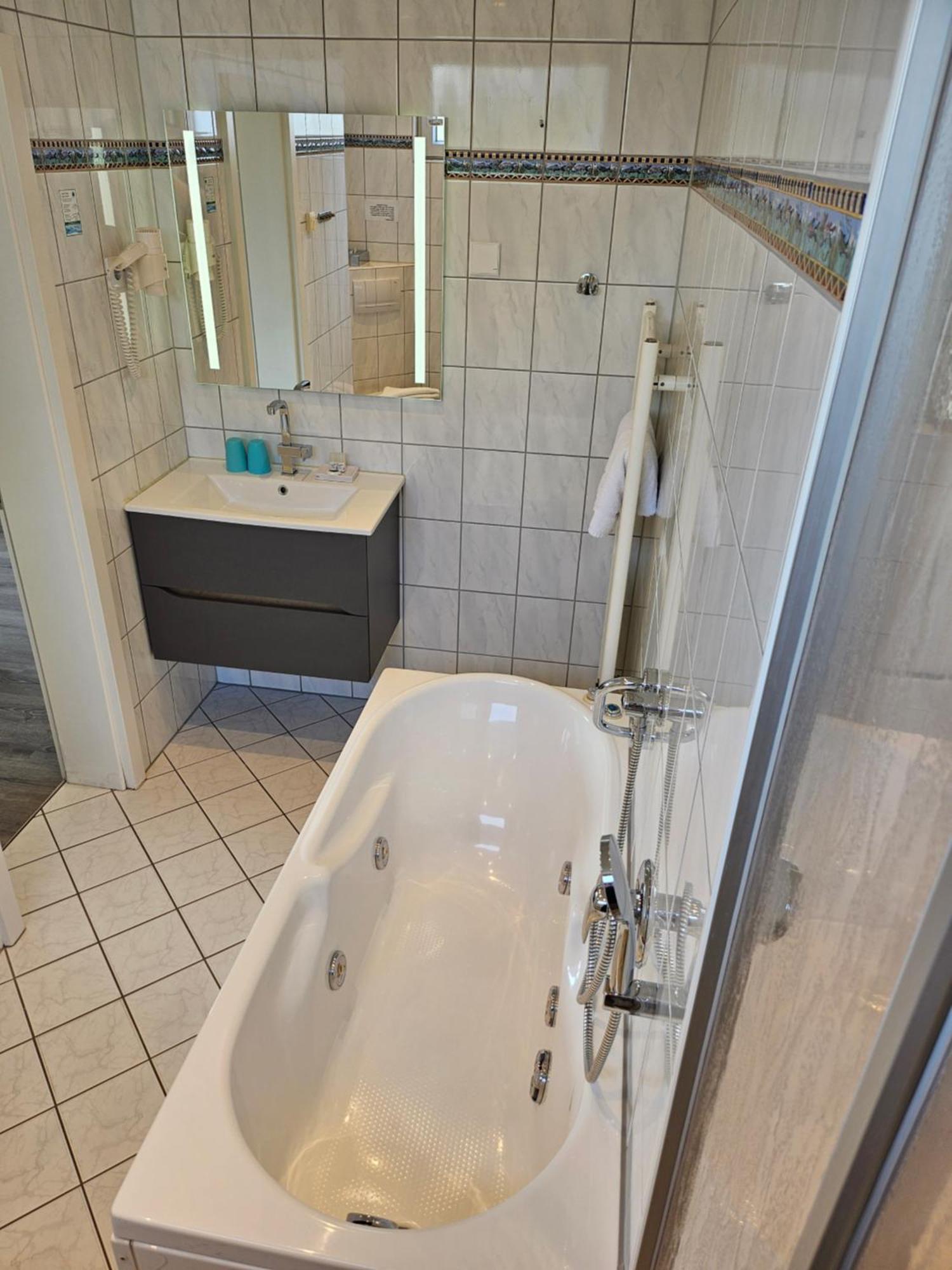 Hotel Pension Loose Borkum Exterior foto