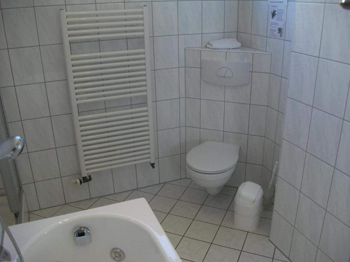 Hotel Pension Loose Borkum Zimmer foto